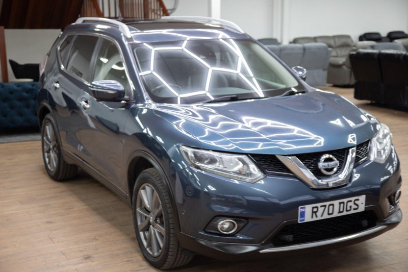 NISSAN X-TRAIL 1.6 dCi Tekna XTRON Euro 6 (s/s) 5dr